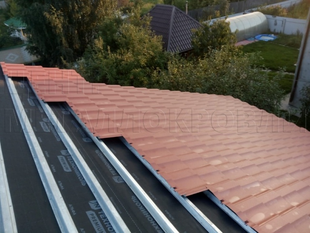 Металлочерепица Геркулес 8004 терракотовый Стальной Бархат от Центра Металлокровли в Чите