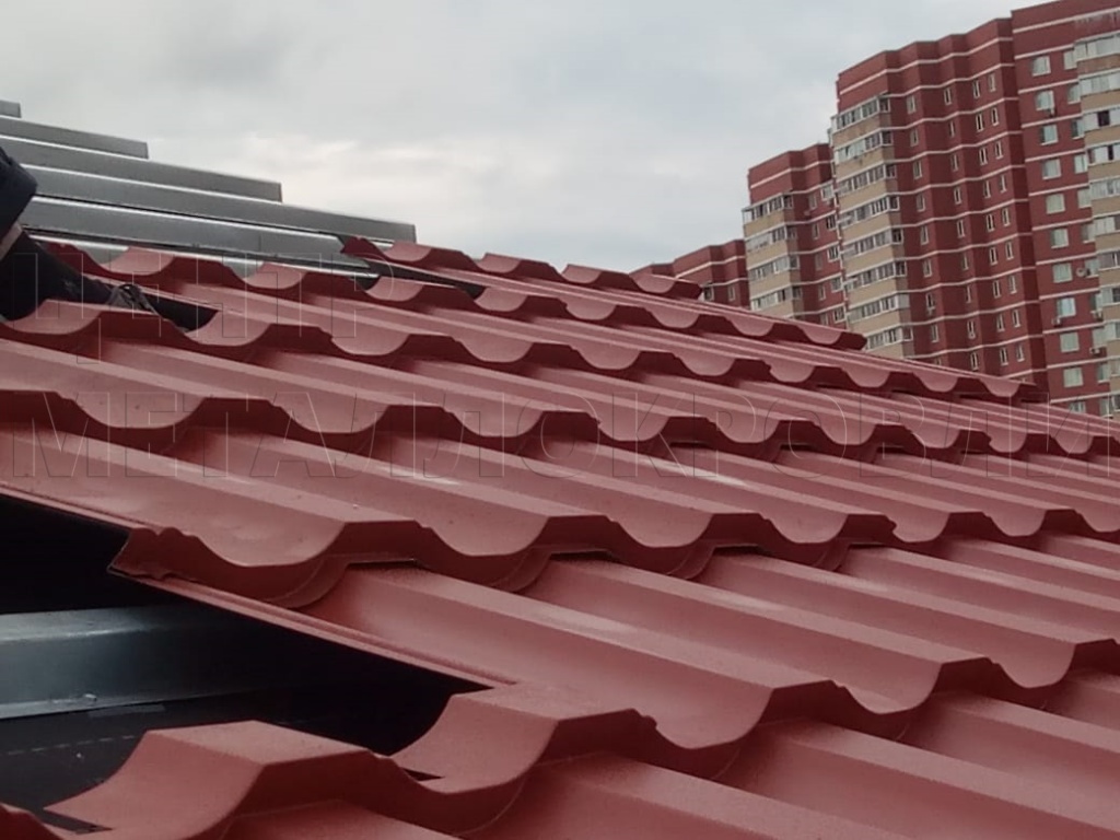 Металлочерепица Геркулес 8004 терракотовый Стальной Бархат от Центра Металлокровли в Чите